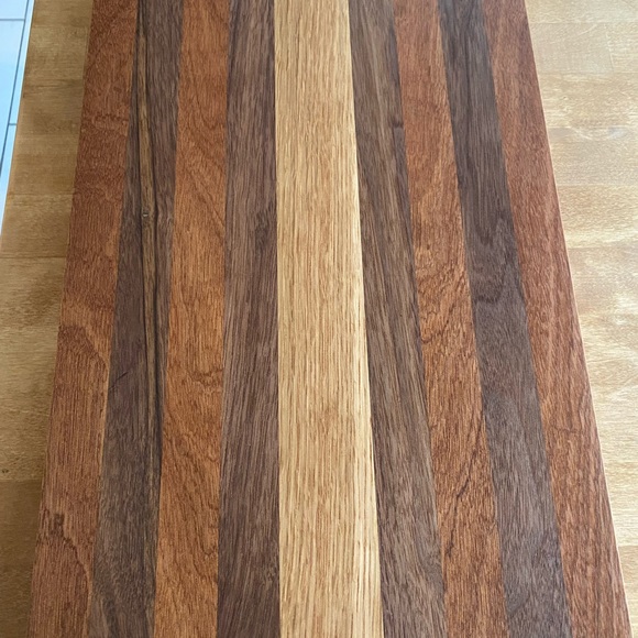 Handcrafted cutting board made with oak, black walnut, and mahogany - Picture 2 of 11